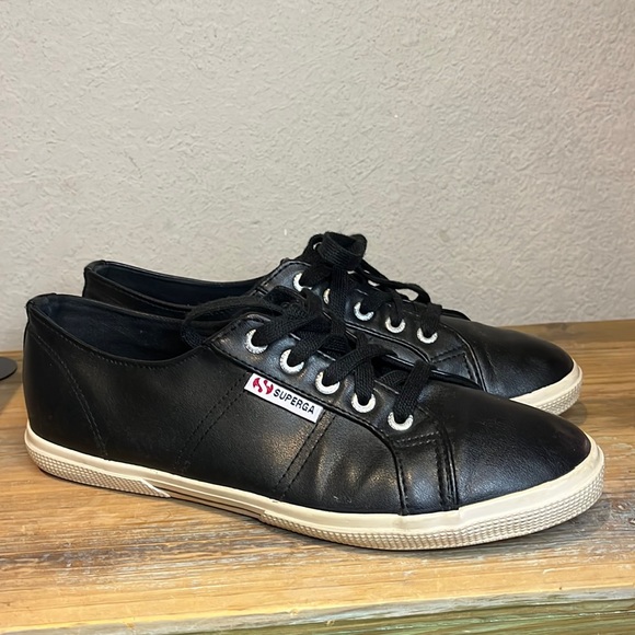 Superga Black Faux Leather Sneakers Womens Size 7 1/2 - Picture 1 of 6